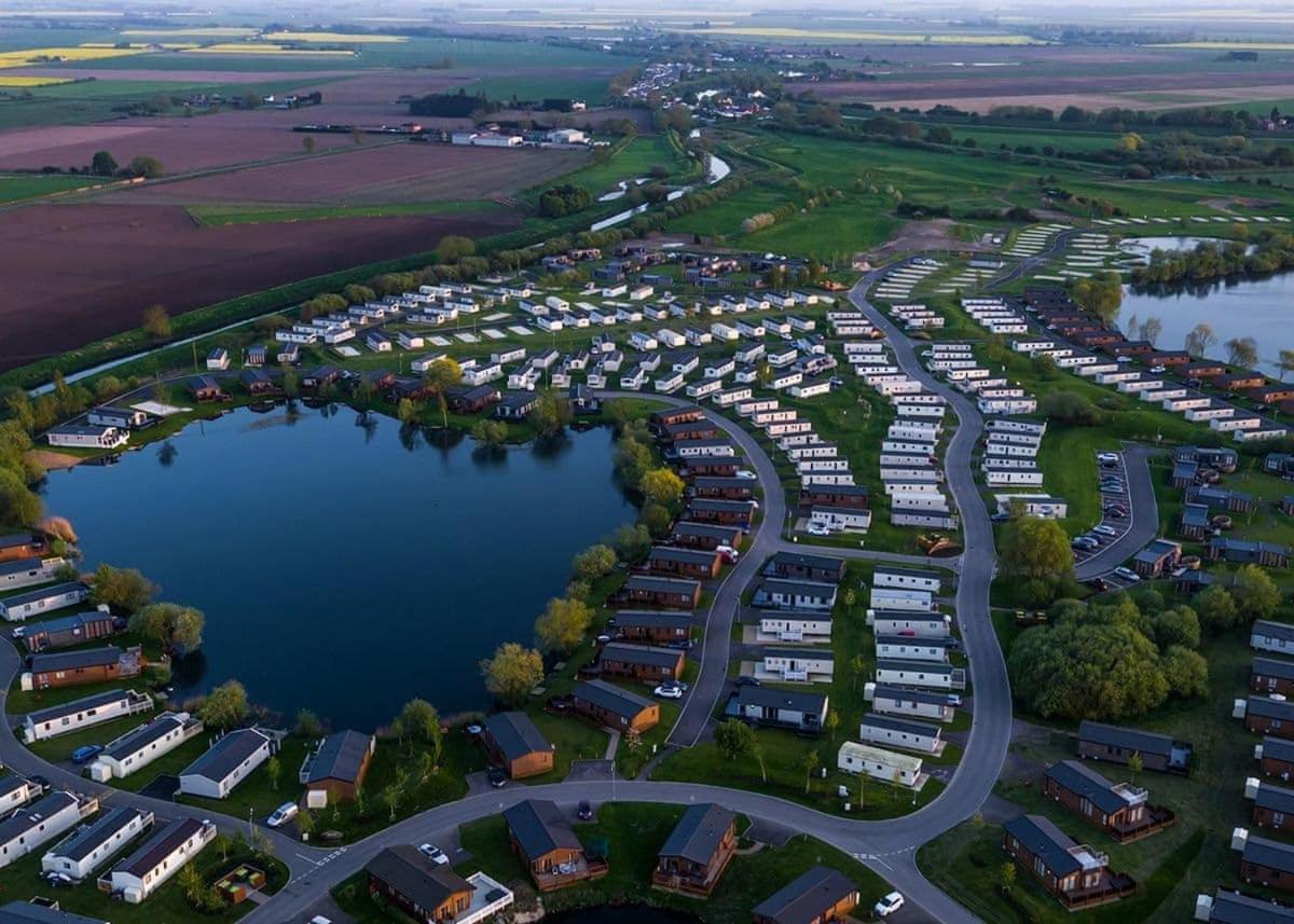 Tattershall Lakes Country Park Dogdyke Bagian luar foto